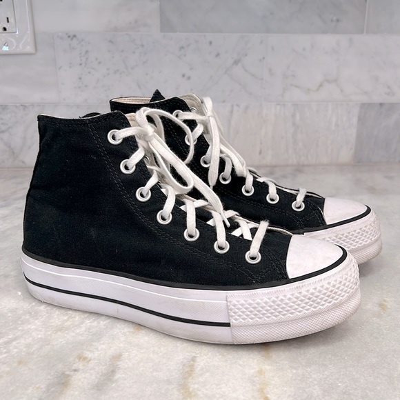CONVERSE Chuck Taylor All Star Women’s Black & White Platform High-Top Sneakers - Picture 4 of 11